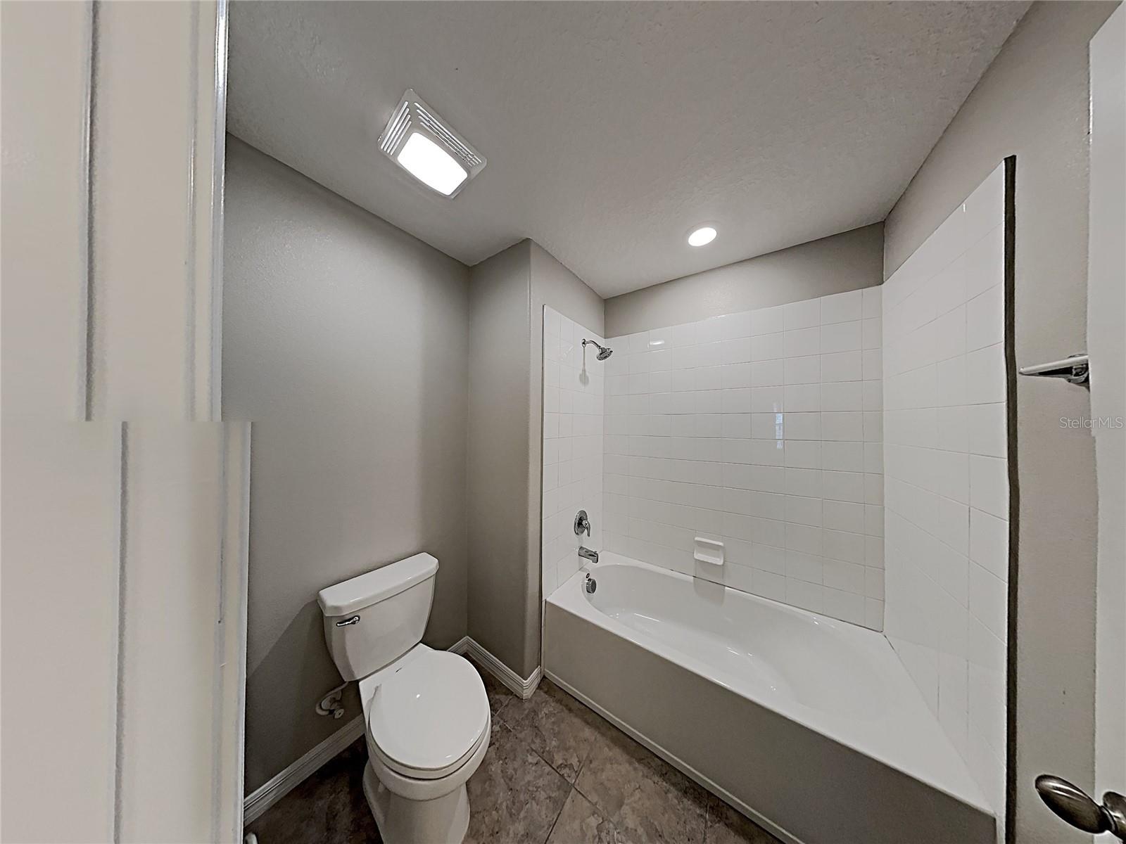 Image 23 of 51 For 15320 Broad Brush Drive