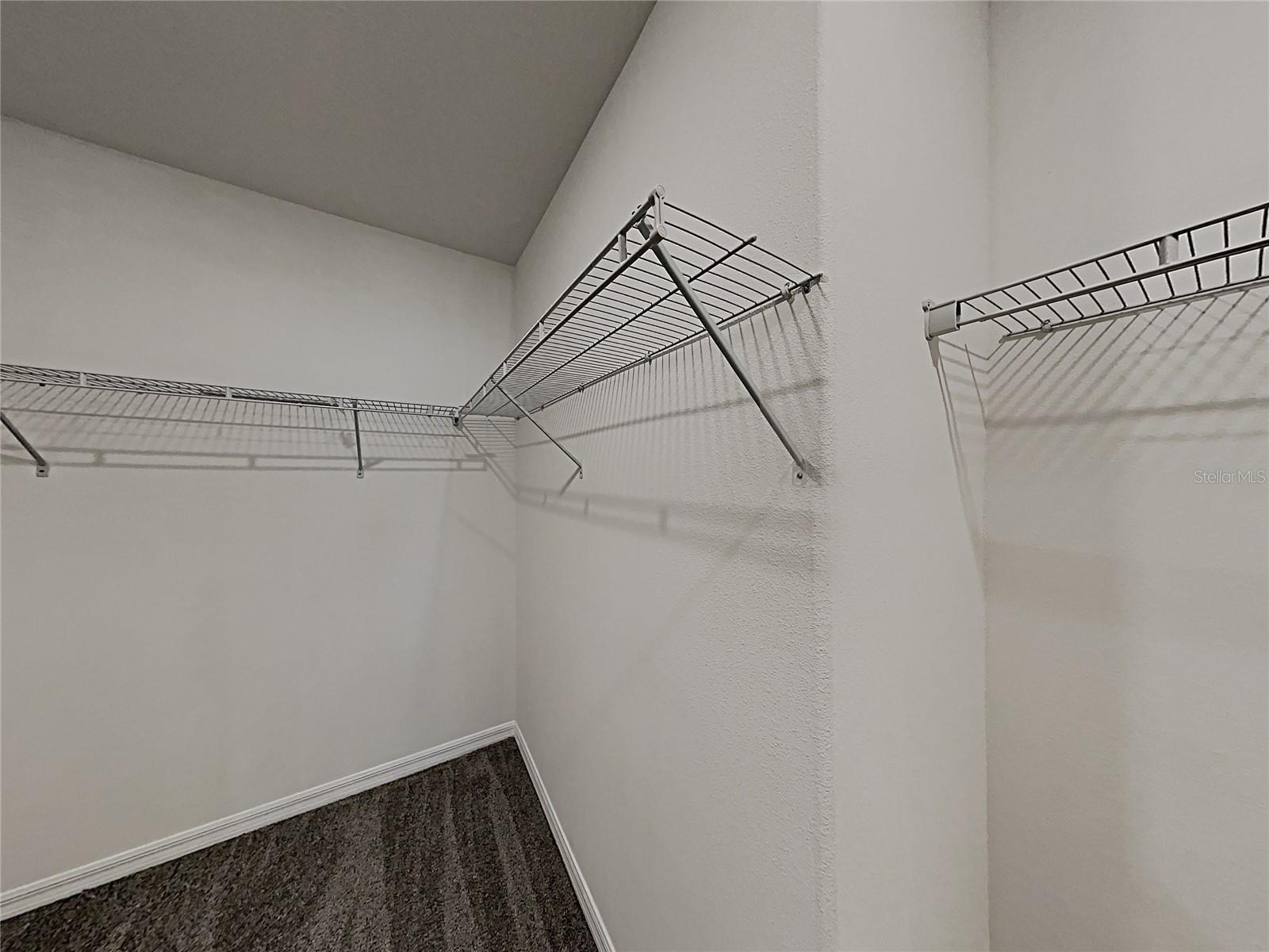 Image 26 of 51 For 15320 Broad Brush Drive