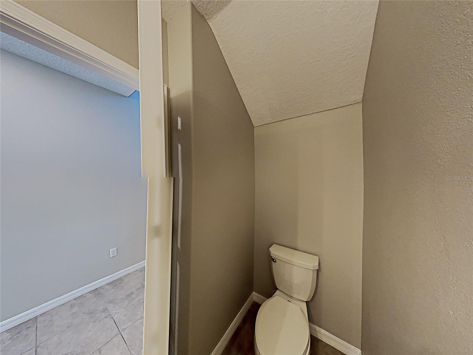 Image 39 of 51 For 15320 Broad Brush Drive