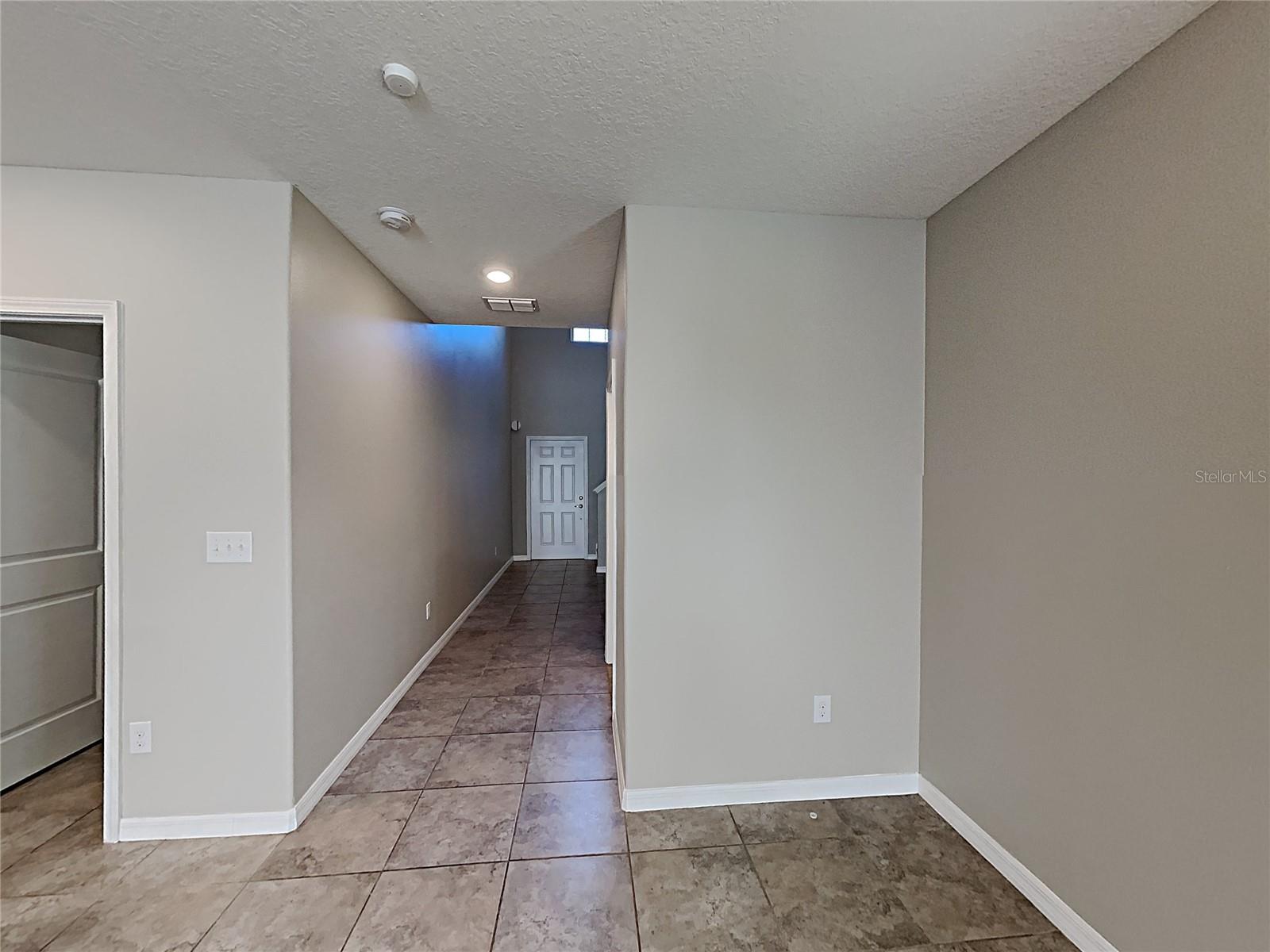 Image 5 of 51 For 15320 Broad Brush Drive