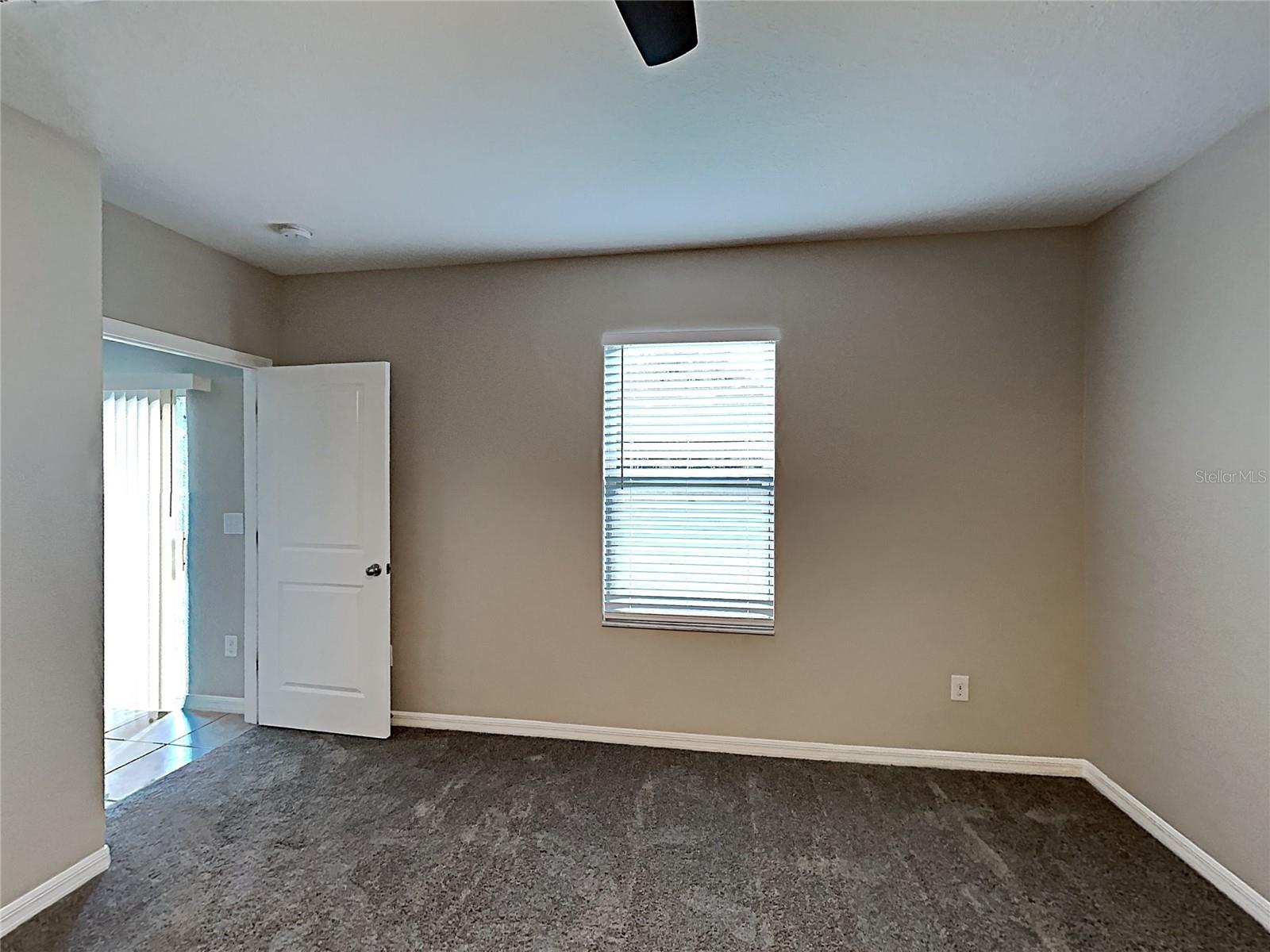 Image 9 of 51 For 15320 Broad Brush Drive