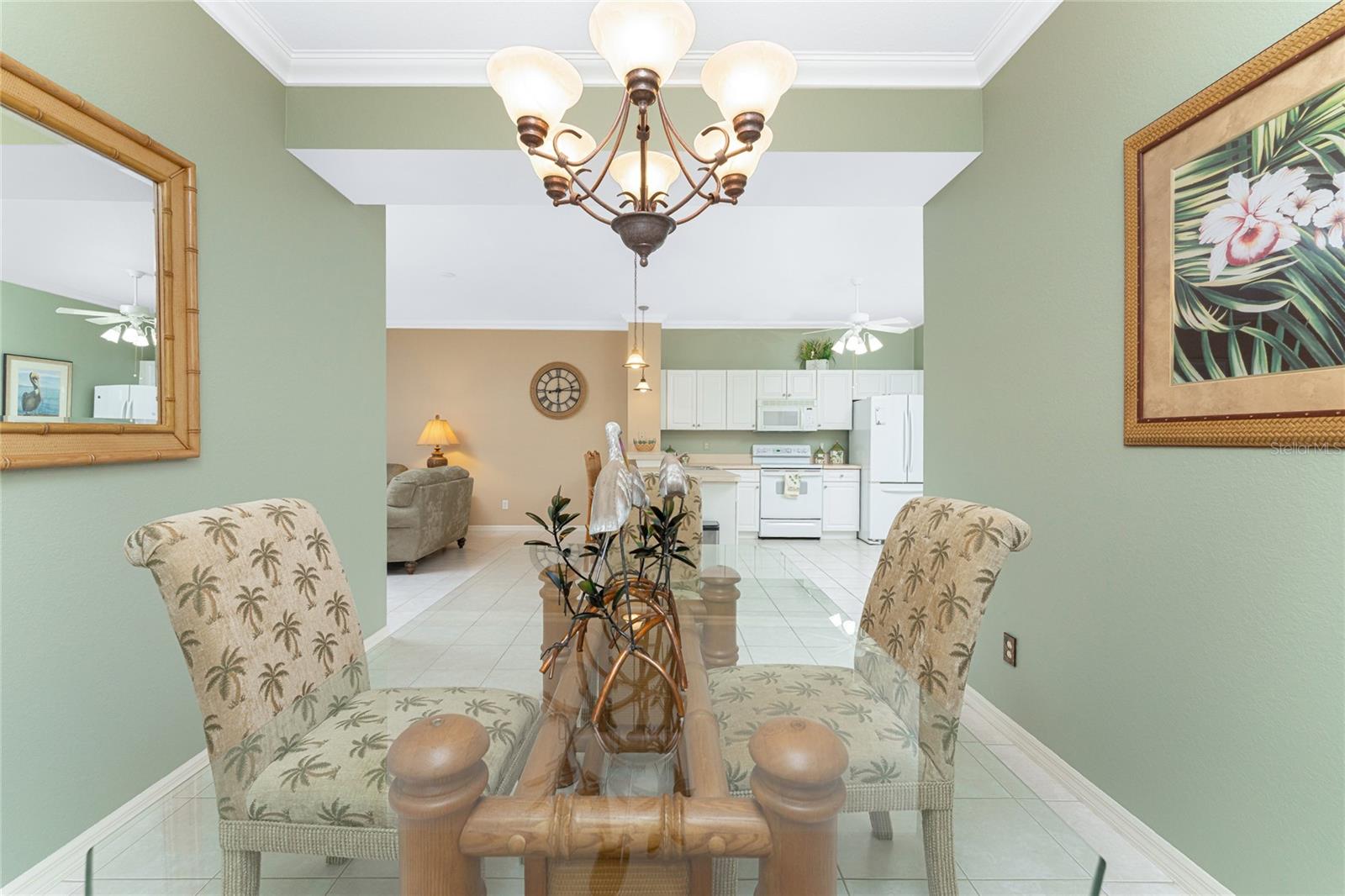 Image 14 of 56 For 2002 Bal Harbor Boulevard 1311