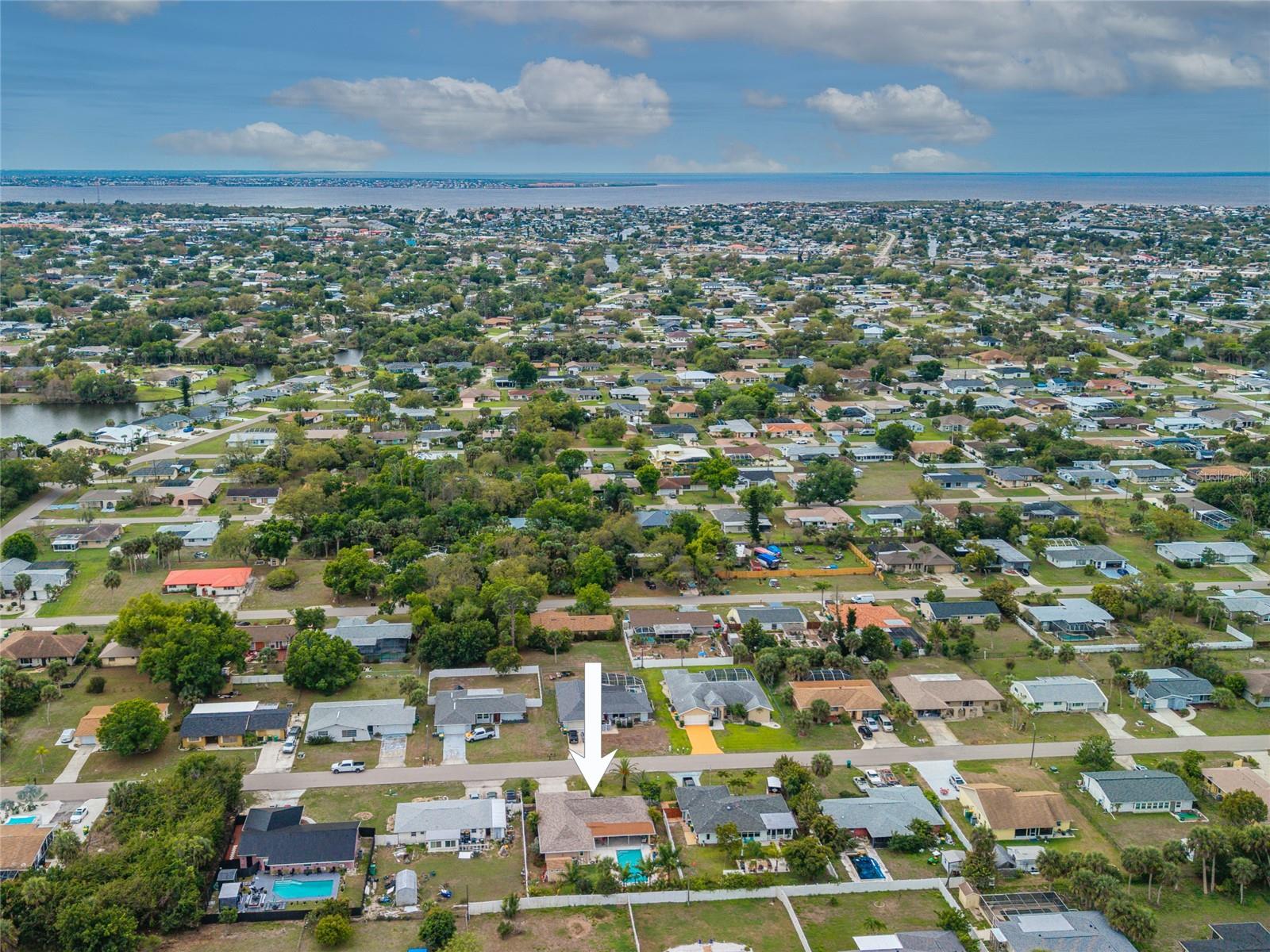 Image 2 of 34 For 22198 New York Avenue