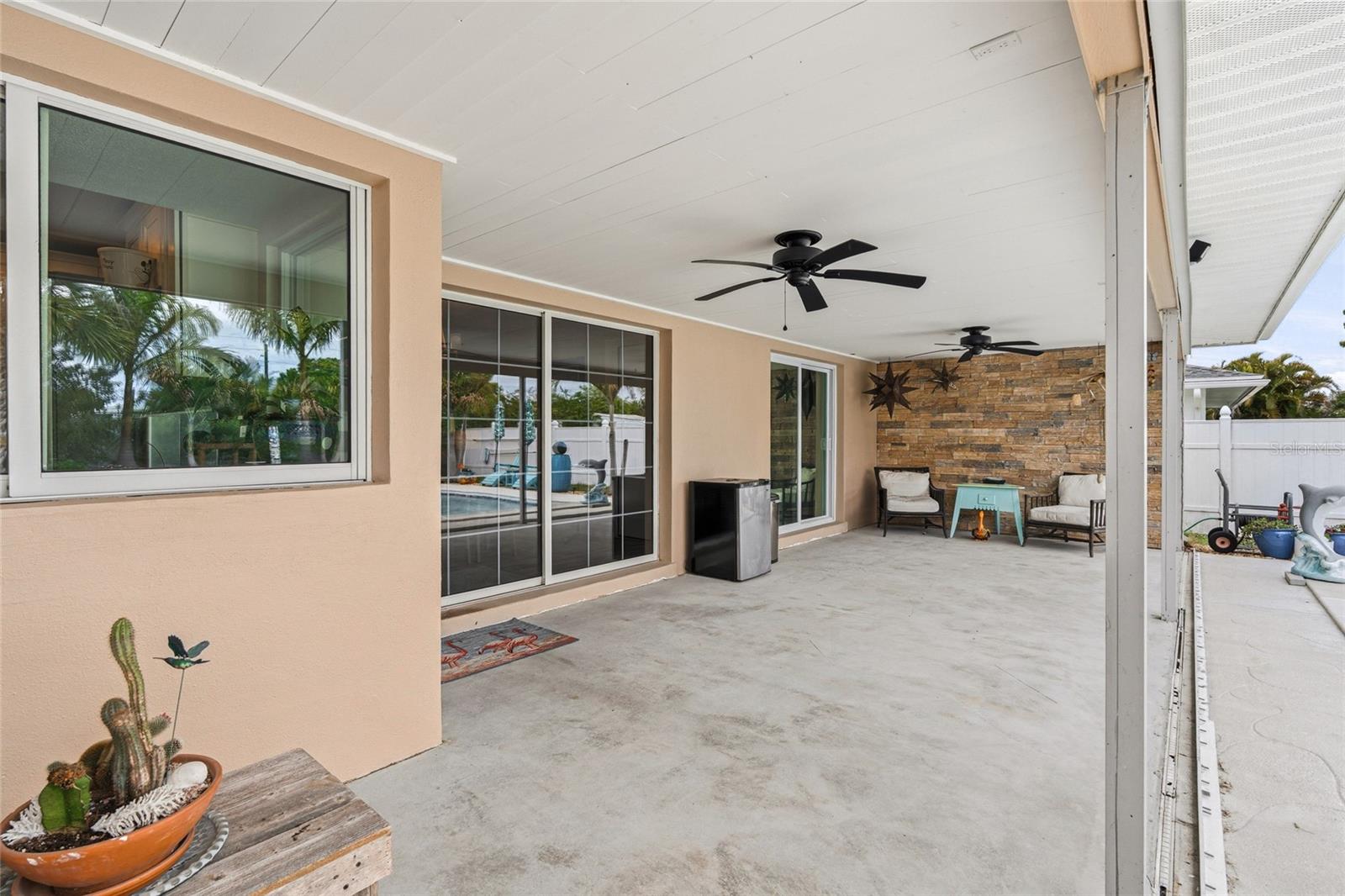 Image 24 of 34 For 22198 New York Avenue