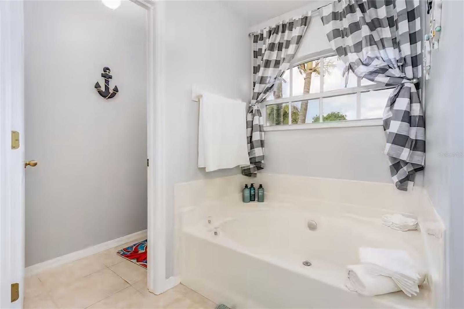 Image 14 of 25 For 2705 11th Place