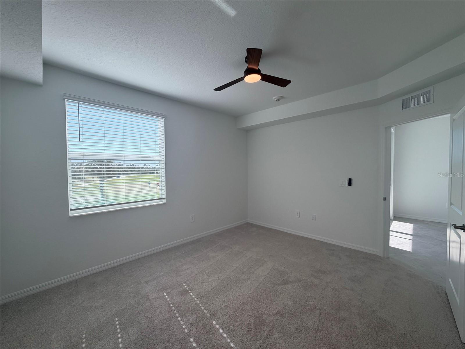 Listing photo id 20 for 17570 Opal Sand Drive 208