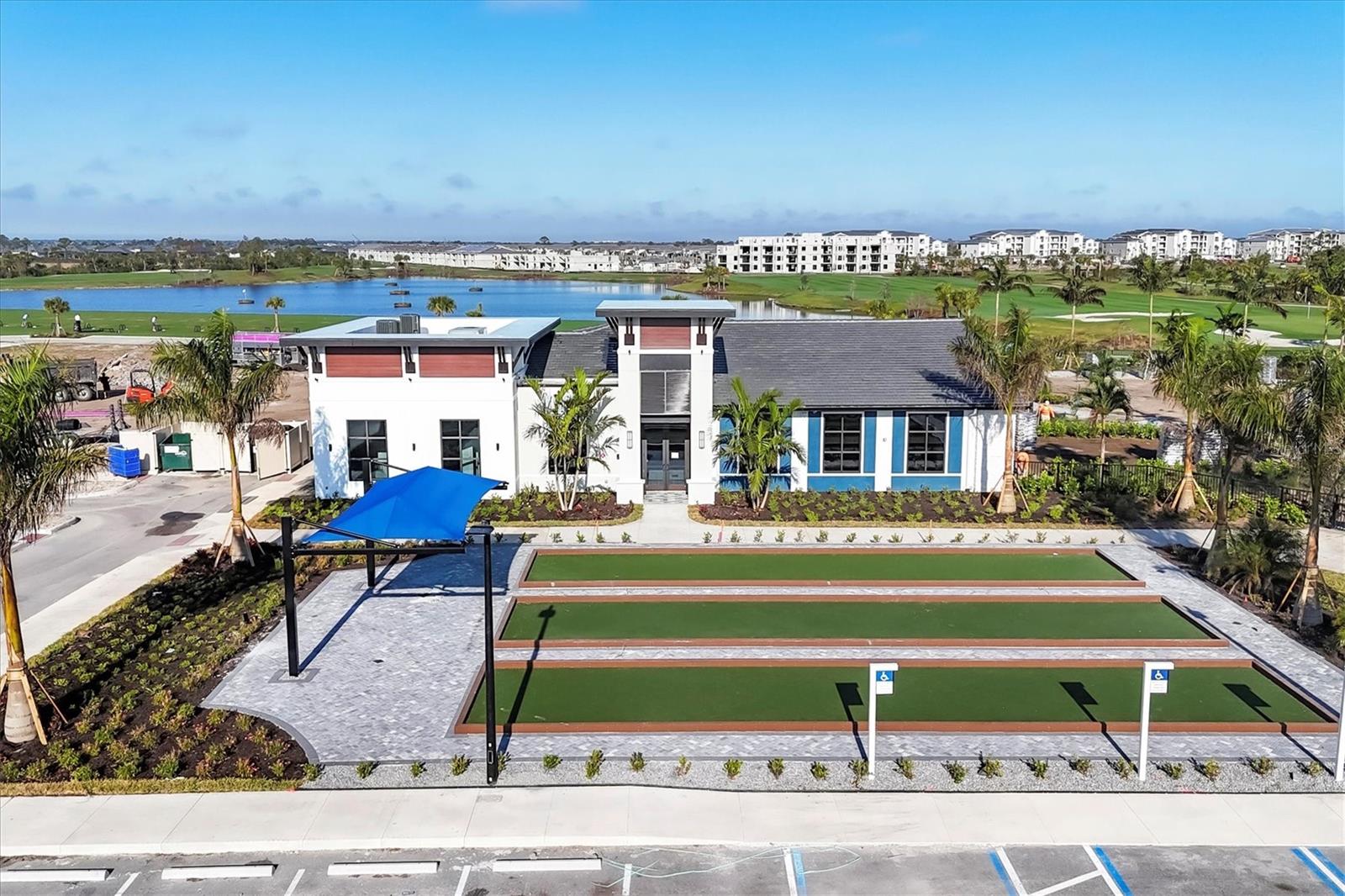 Listing photo id 45 for 17570 Opal Sand Drive 208