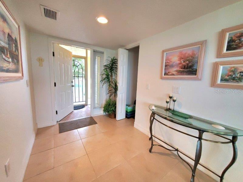 Image 3 of 28 For 101 Marion Court 114