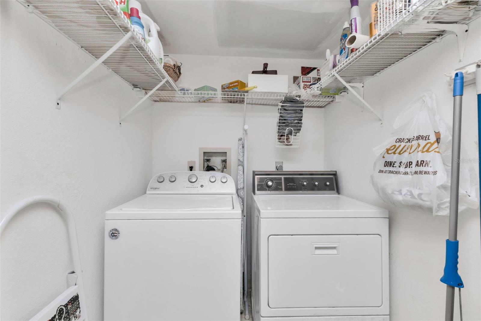 Image 15 of 40 For 175 Kings Highway 1032