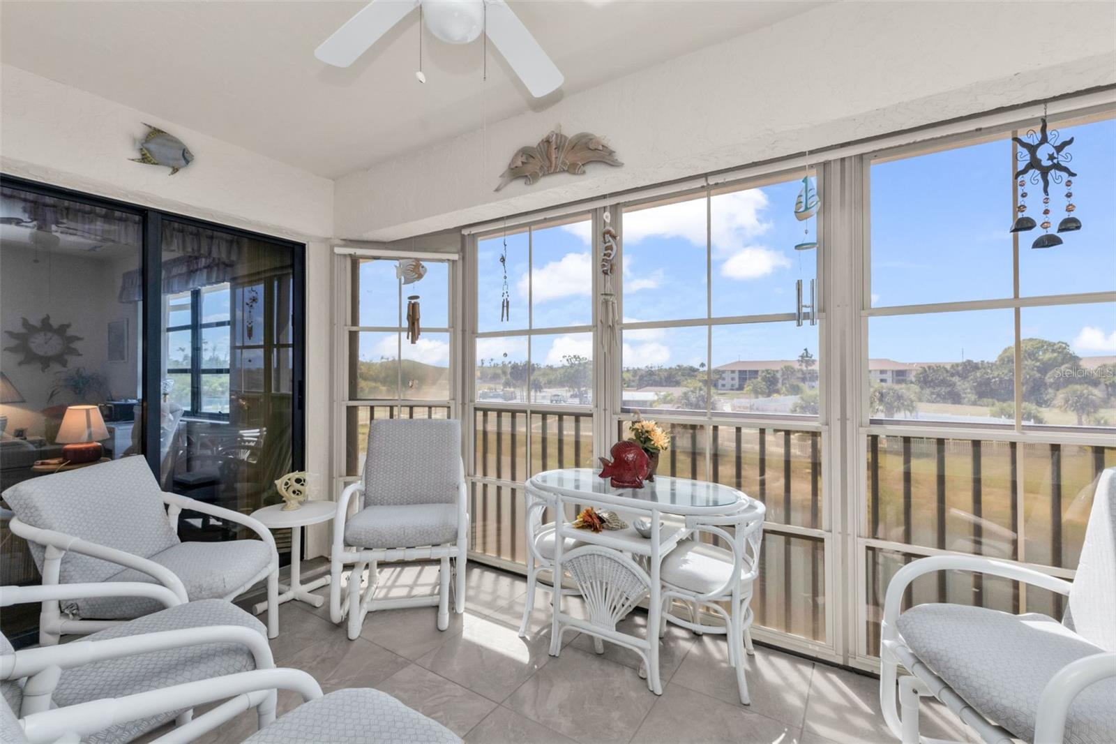 Image 2 of 40 For 175 Kings Highway 1032