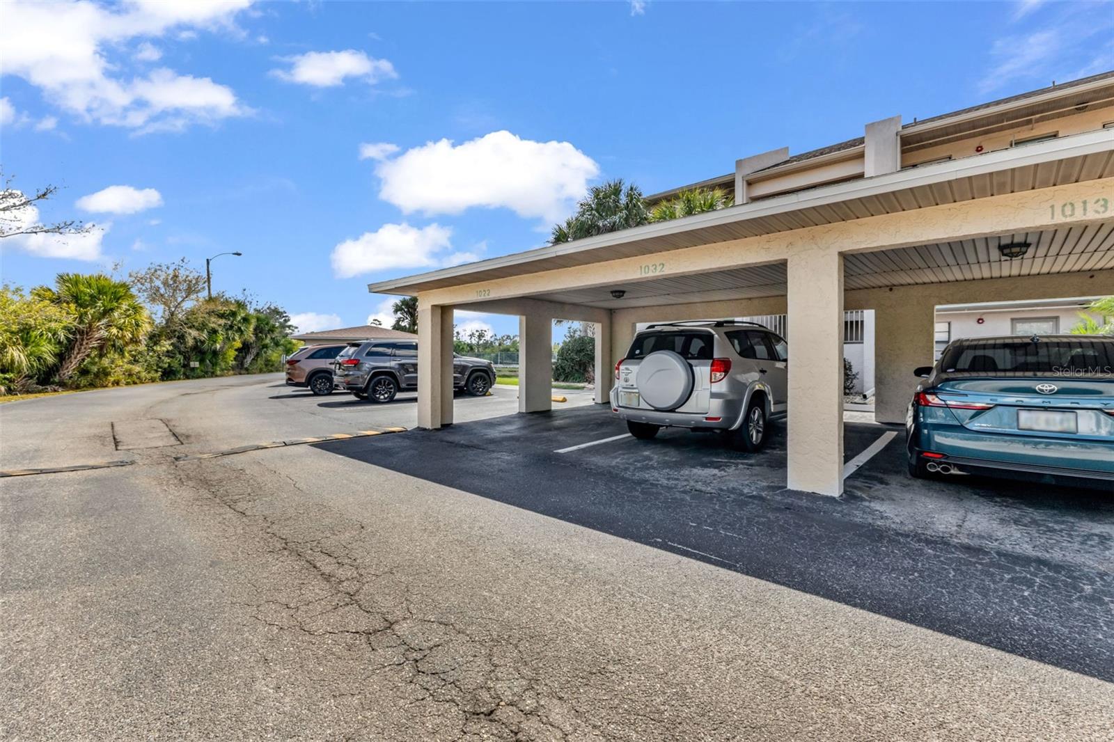 Image 27 of 40 For 175 Kings Highway 1032