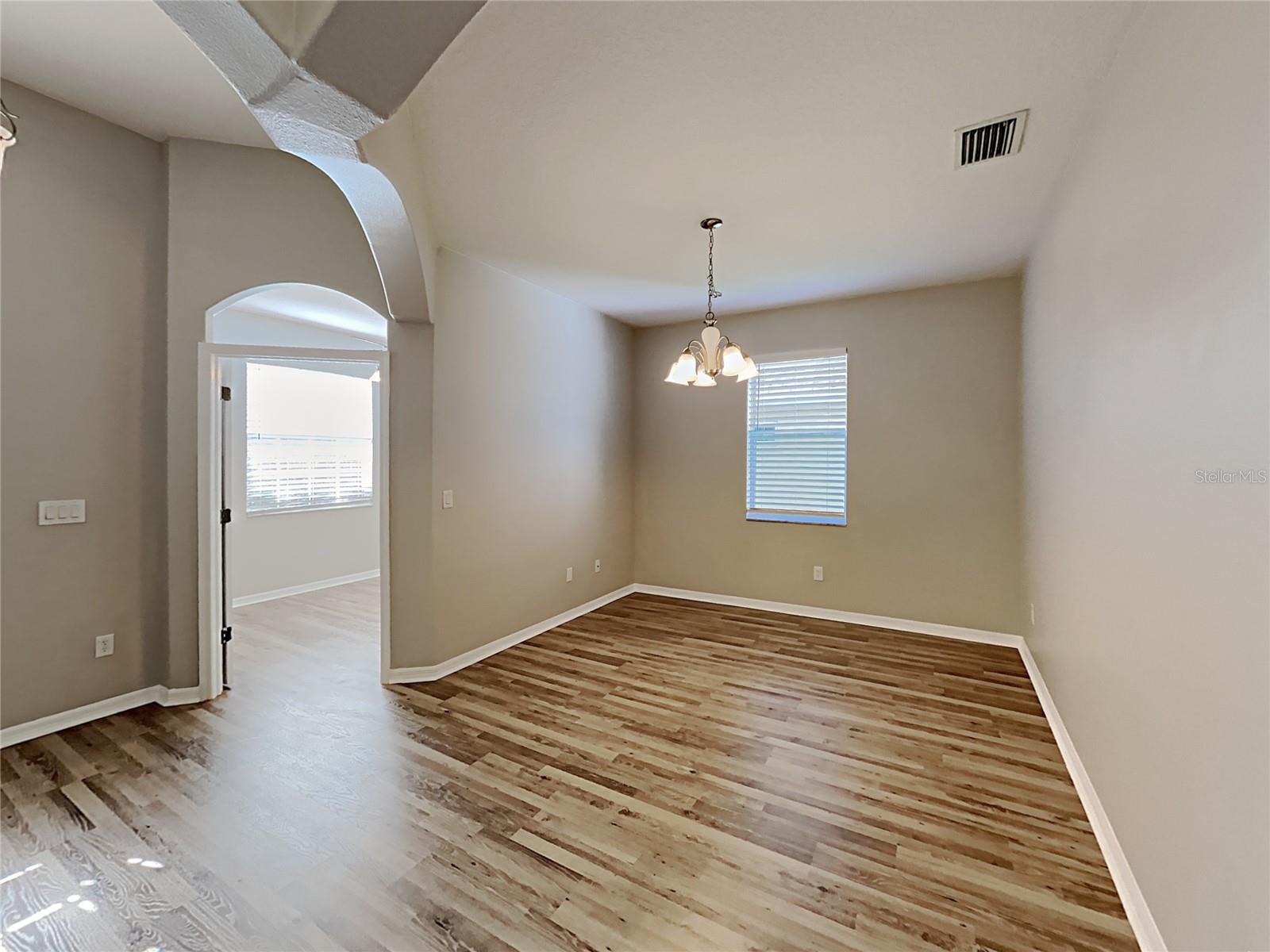 Image 3 of 24 For 4020 Langdrum Drive