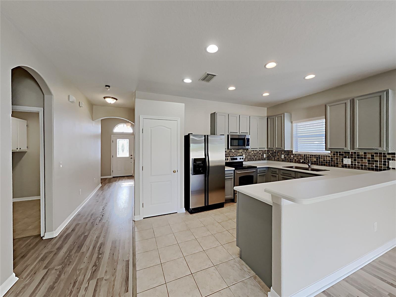 Image 5 of 24 For 4020 Langdrum Drive