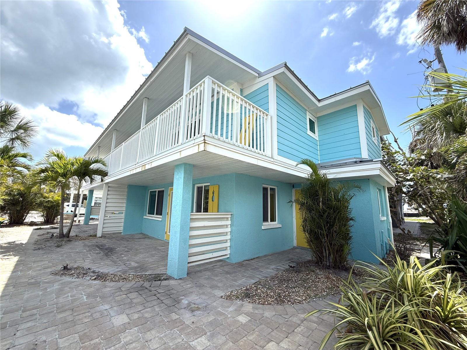 Image 4 of 67 For 1290 Shore View Drive 5