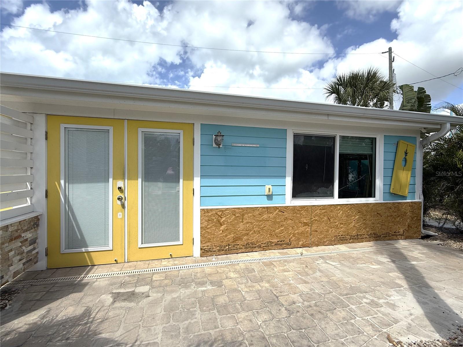 Image 42 of 67 For 1290 Shore View Drive 5