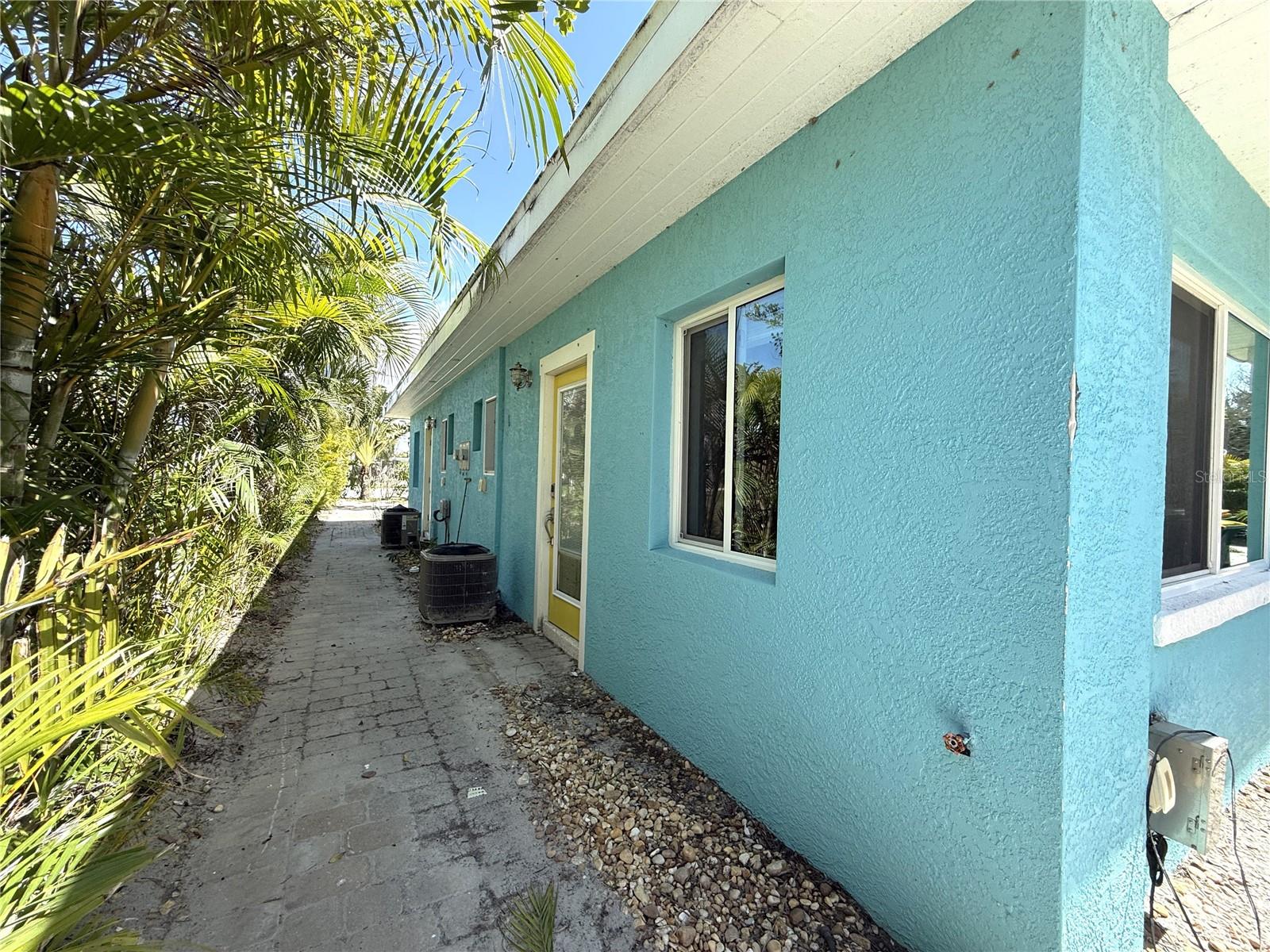 Image 46 of 67 For 1290 Shore View Drive 5