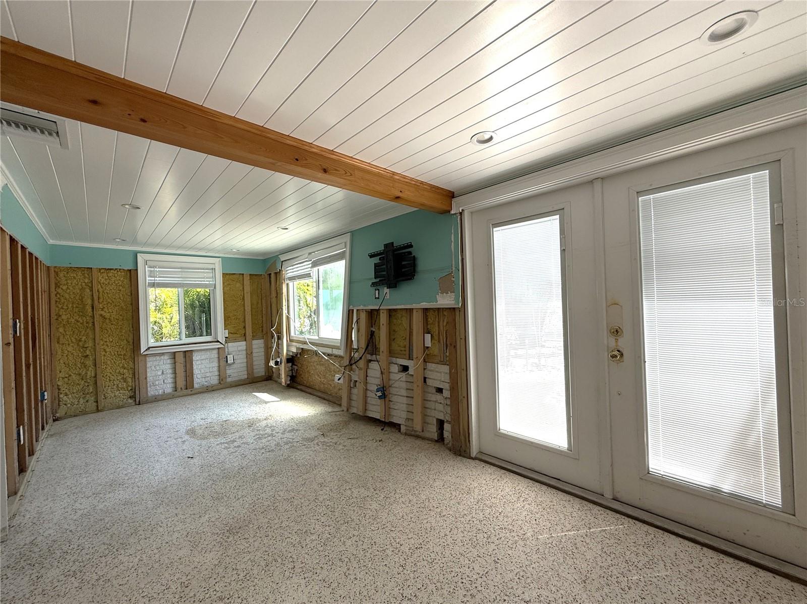 Image 58 of 67 For 1290 Shore View Drive 5