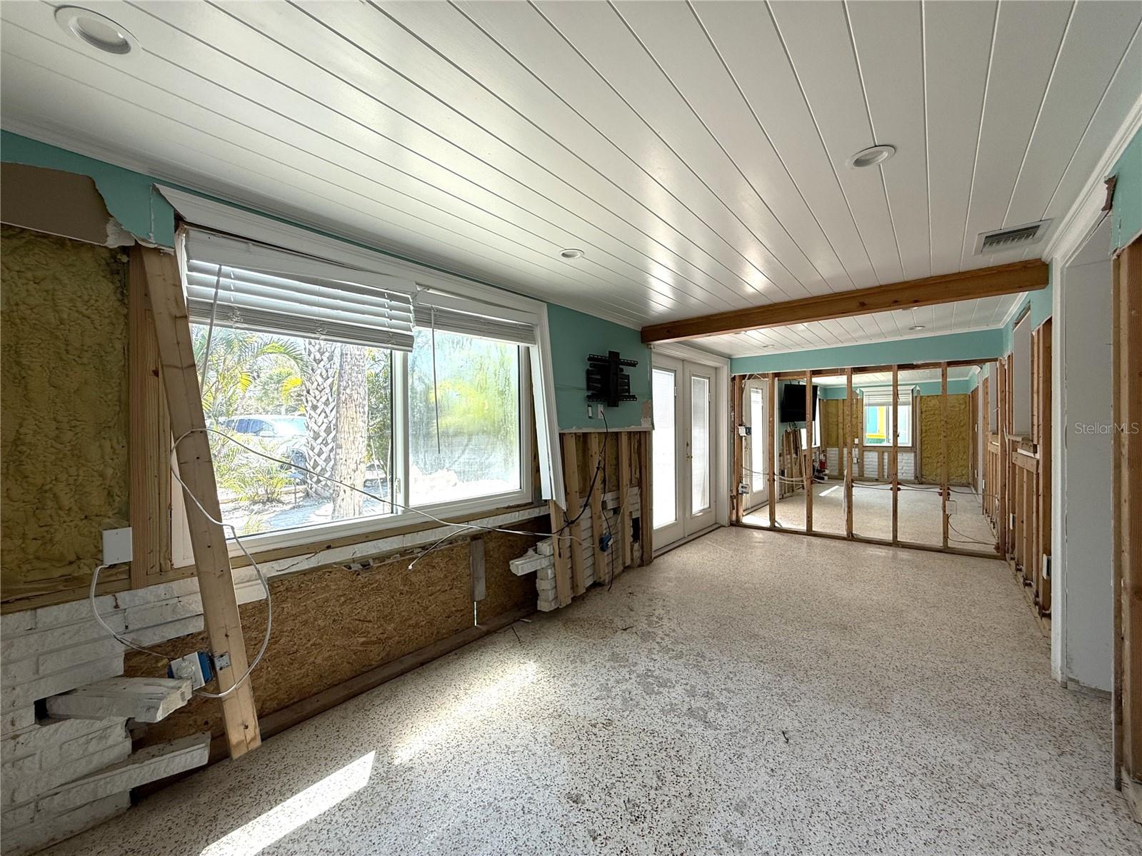 Image 59 of 67 For 1290 Shore View Drive 5