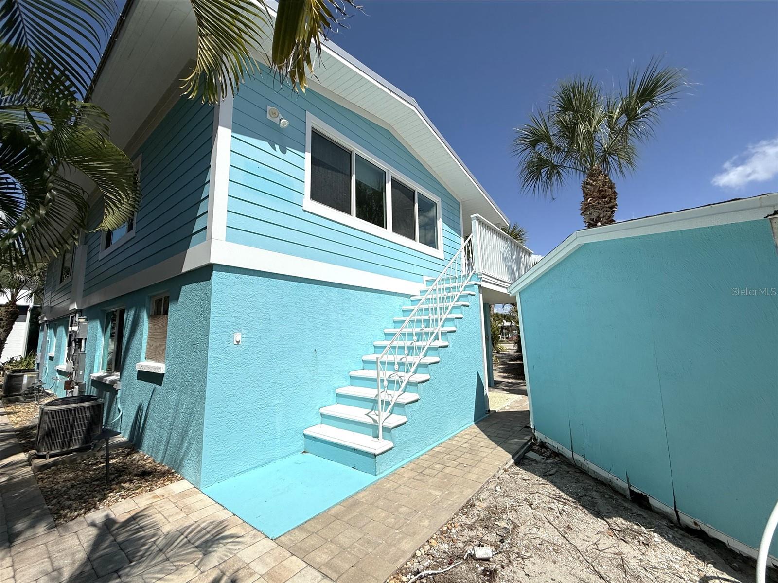 Image 7 of 67 For 1290 Shore View Drive 5