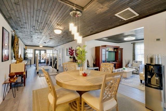 Image 12 of 18 For 209 Olympia Avenue