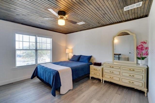 Image 13 of 18 For 209 Olympia Avenue