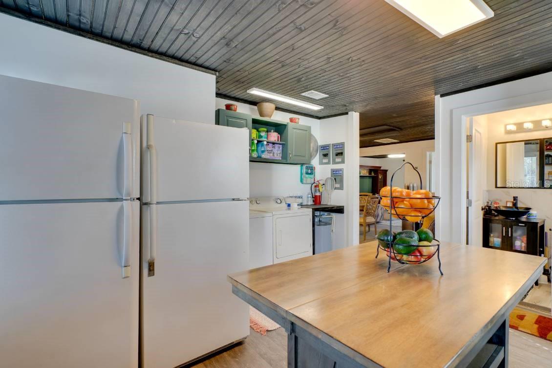 Image 6 of 18 For 209 Olympia Avenue