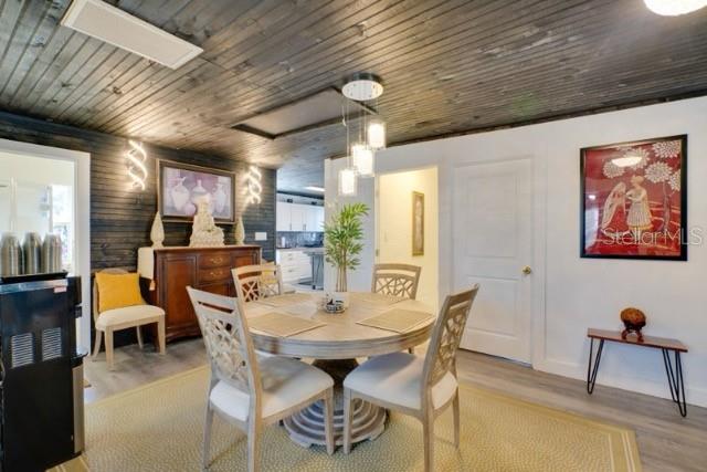 Image 8 of 18 For 209 Olympia Avenue