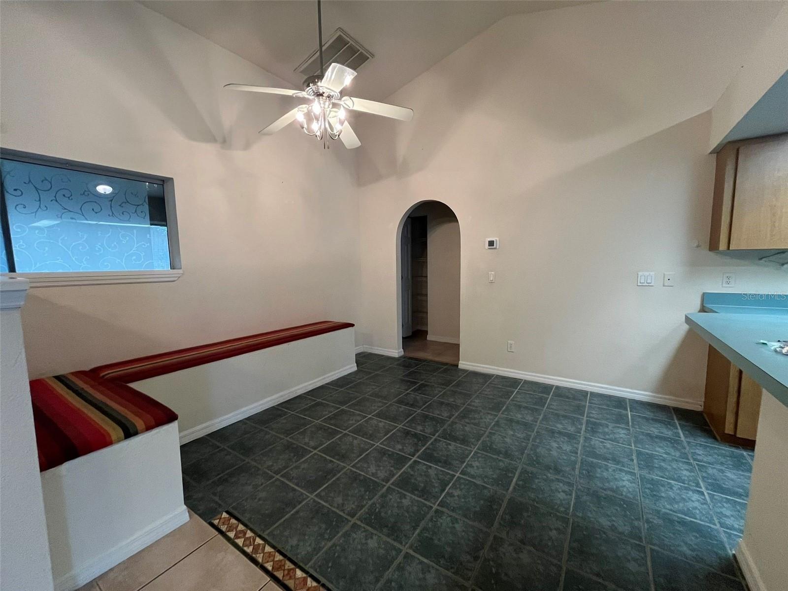 Image 7 of 24 For 4847 Luther Avenue