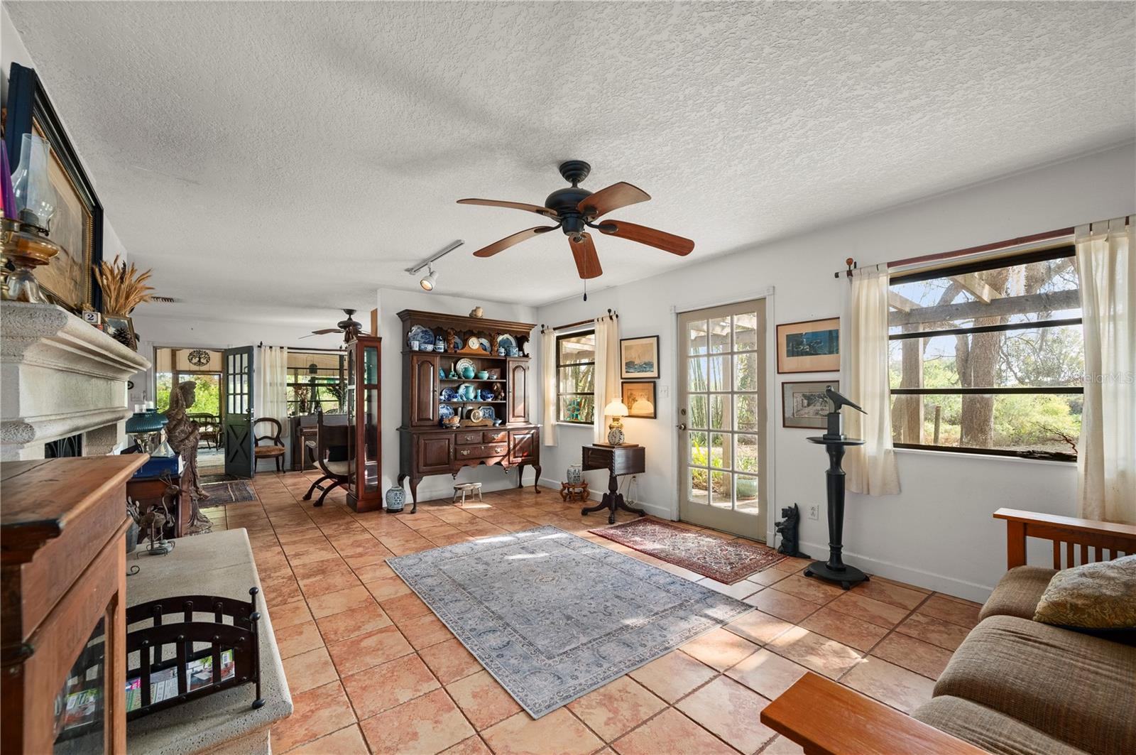 Image 11 of 63 For 32600 Serene Drive