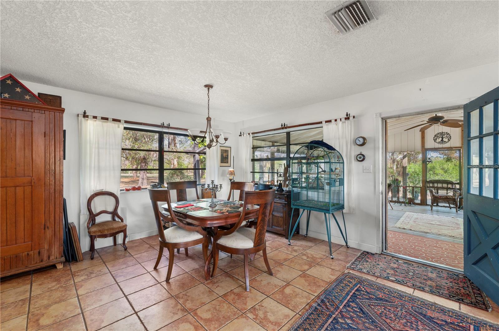 Image 19 of 63 For 32600 Serene Drive