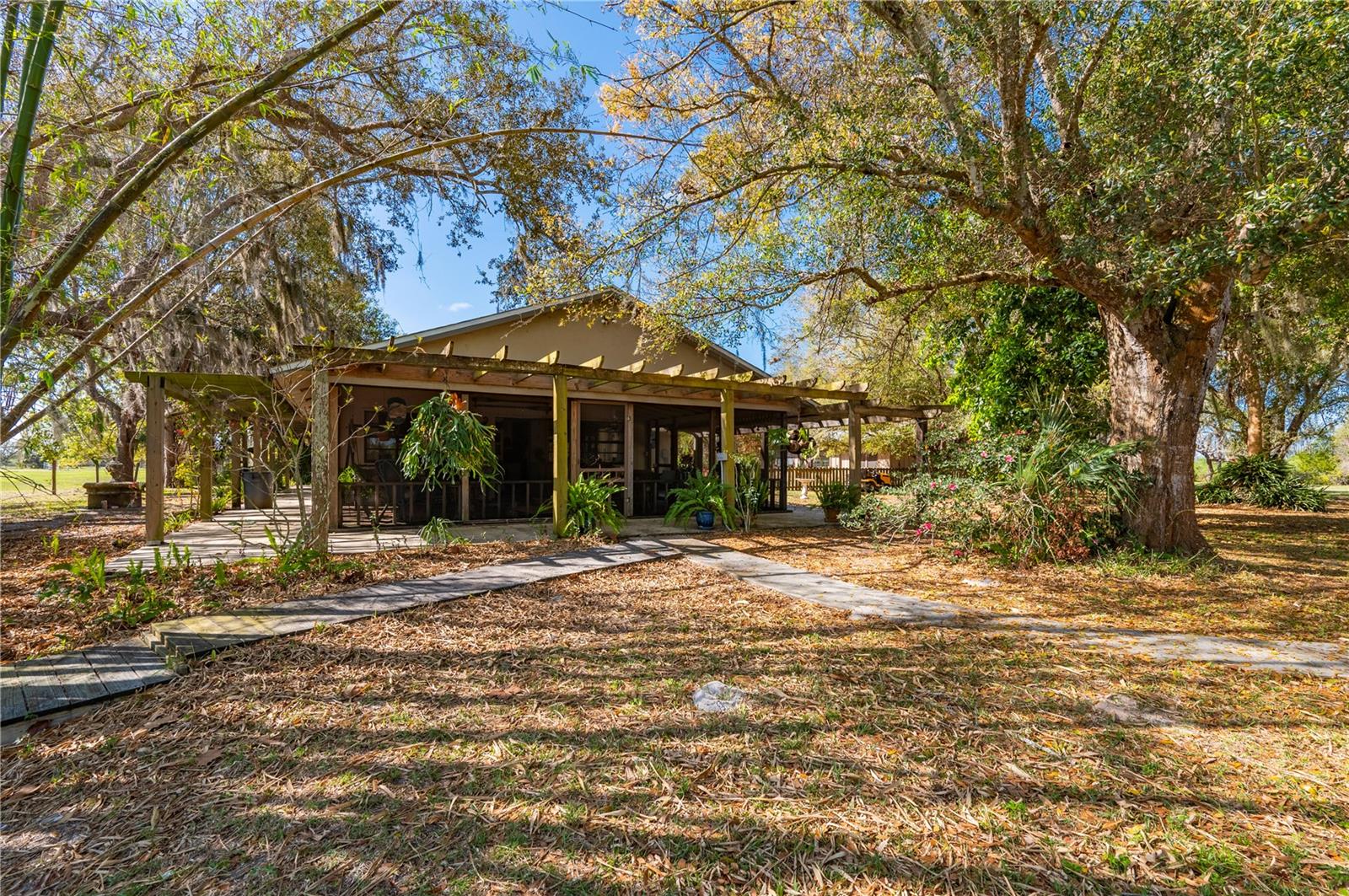 Image 44 of 63 For 32600 Serene Drive