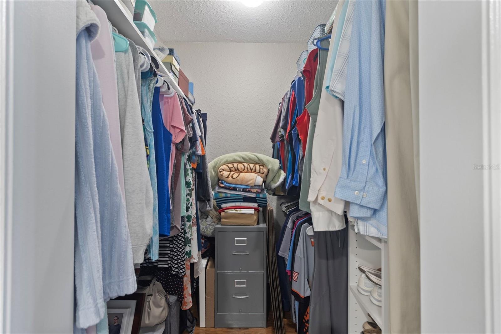 Image 20 of 61 For 22417 Glen Avenue