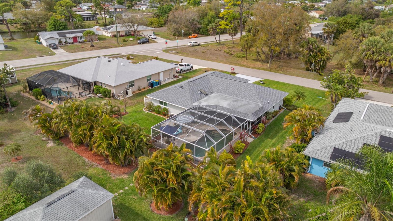 Image 56 of 61 For 22417 Glen Avenue