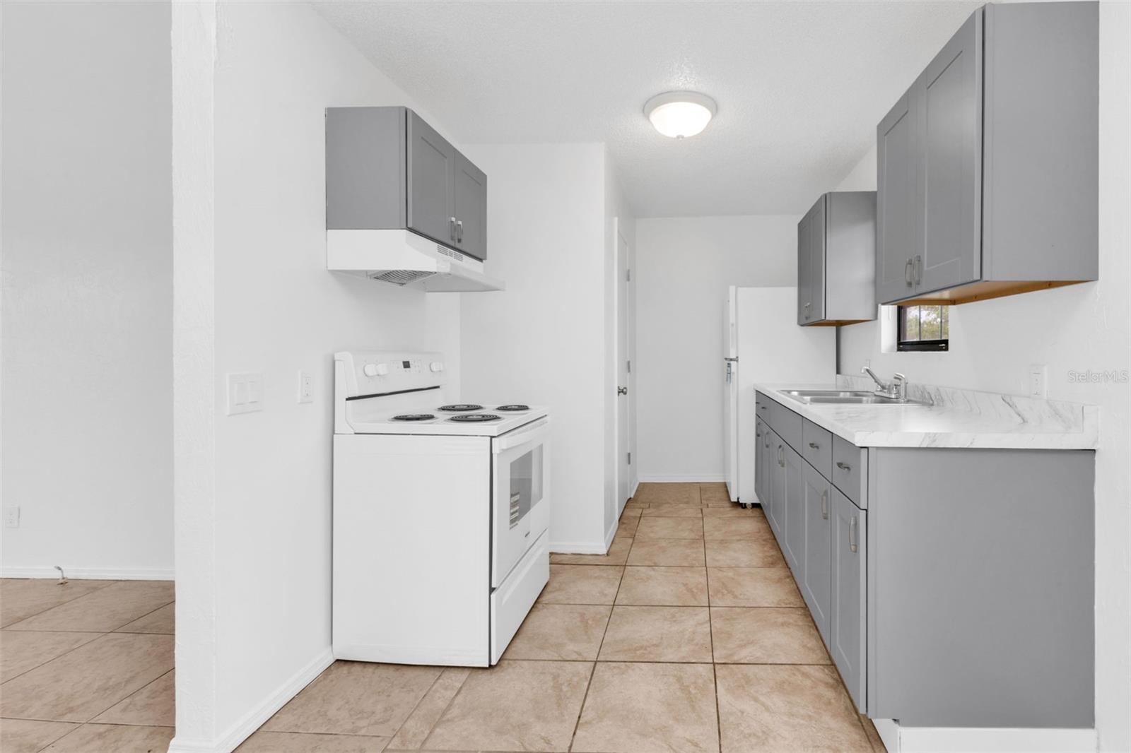 Image 12 of 34 For 1475 Ohio Avenue