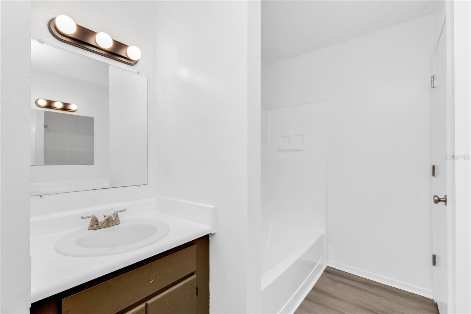 Image 20 of 34 For 1475 Ohio Avenue