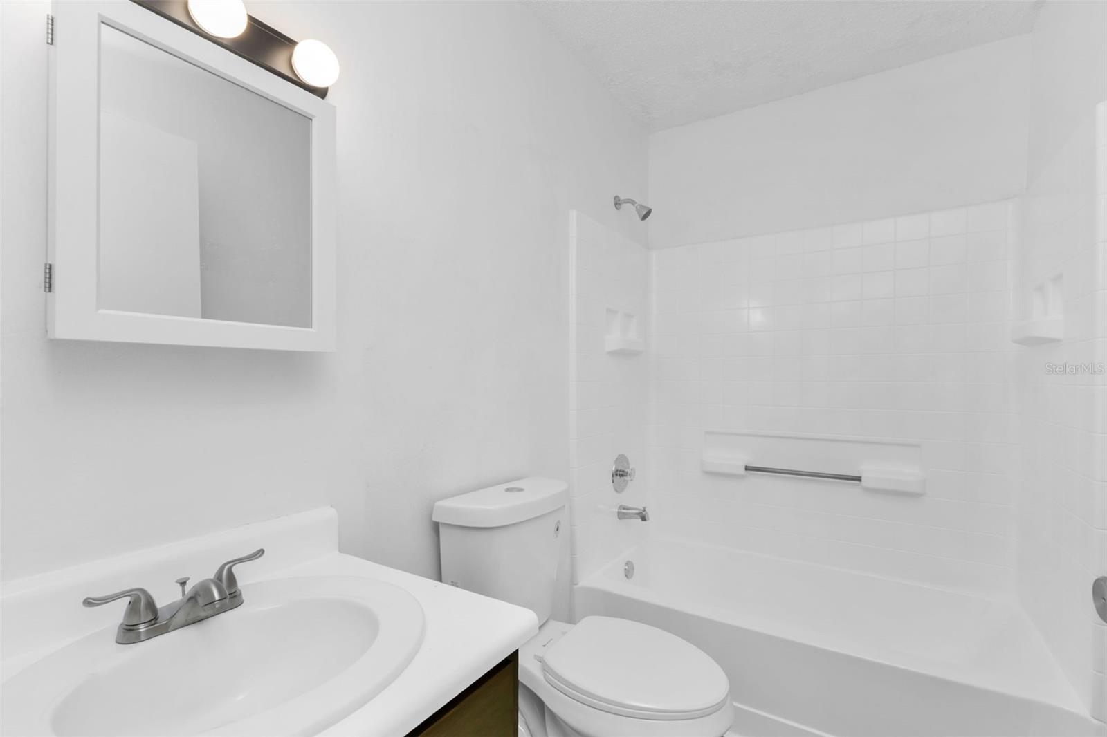 Image 25 of 34 For 1475 Ohio Avenue