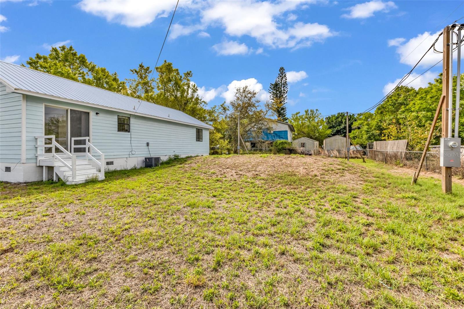 Image 32 of 34 For 1475 Ohio Avenue