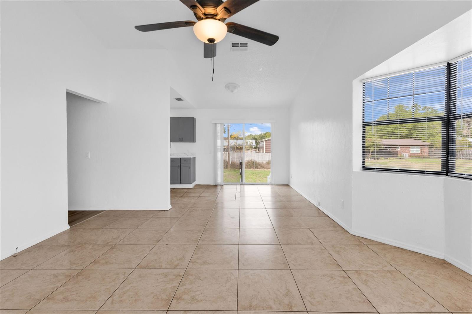 Image 5 of 34 For 1475 Ohio Avenue