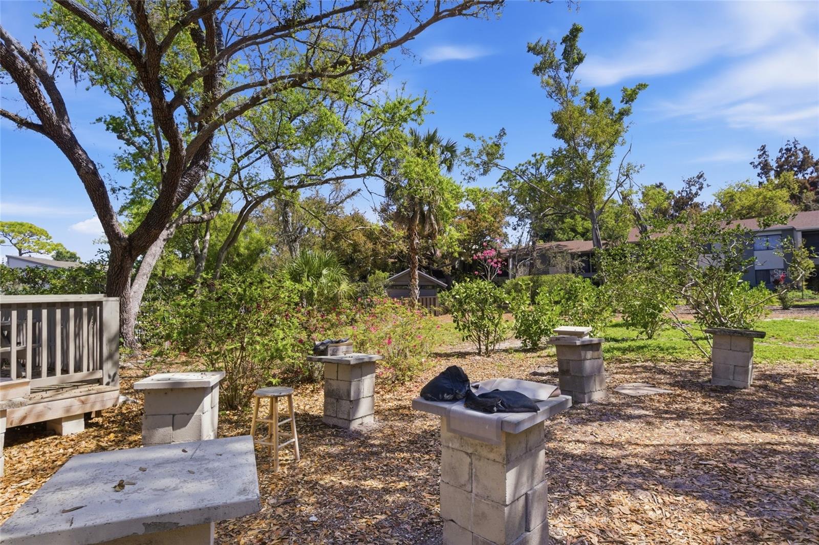 Image 33 of 44 For 1628 Clower Creek Drive 225