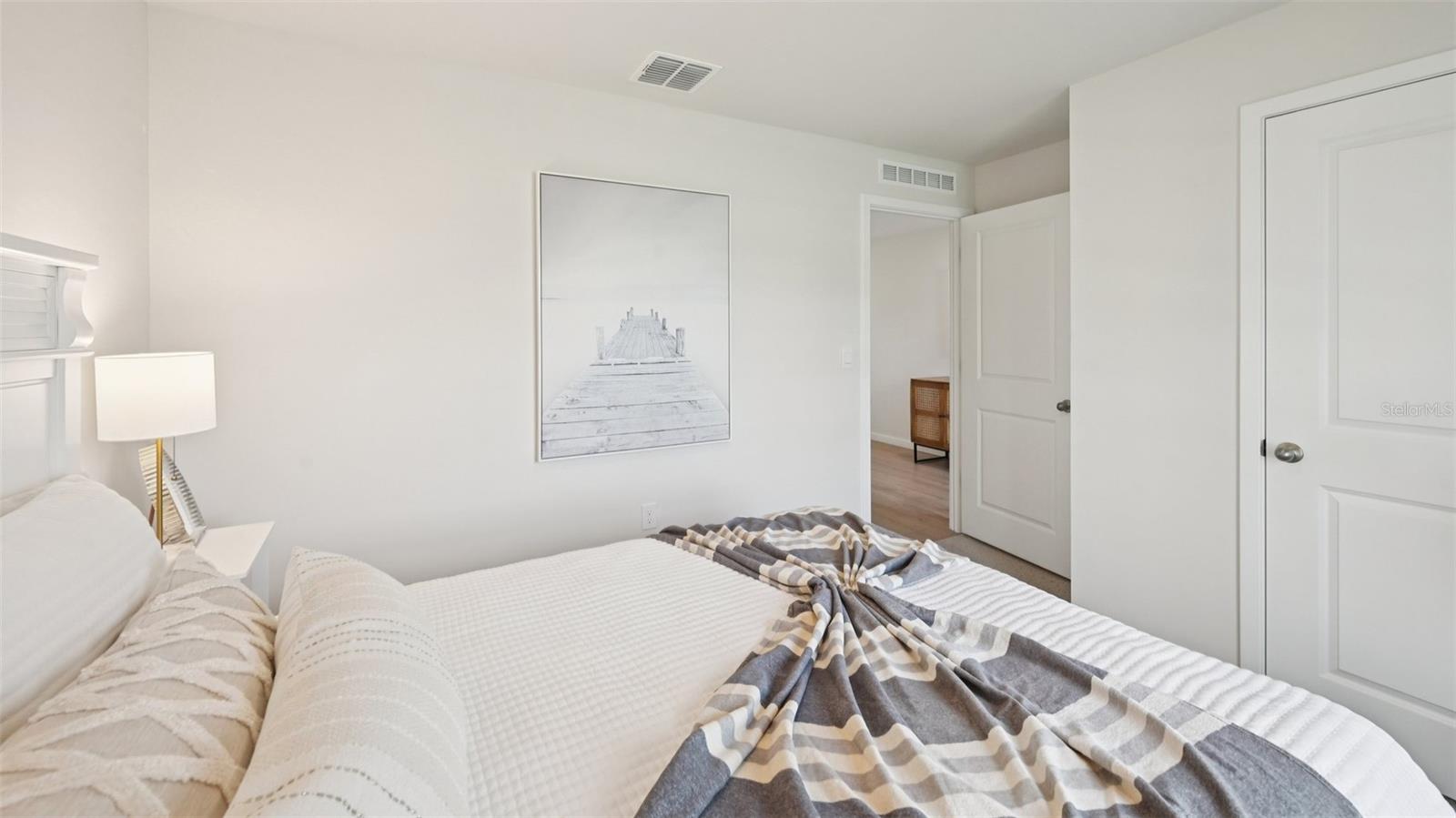 Image 17 of 47 For 1524 Powell Valley Drive