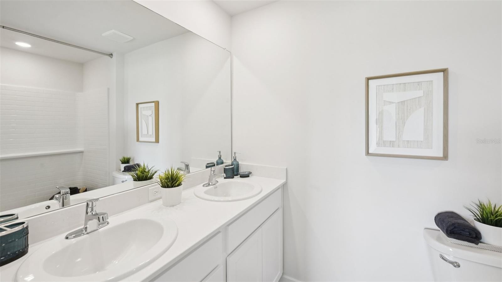 Image 20 of 47 For 1524 Powell Valley Drive