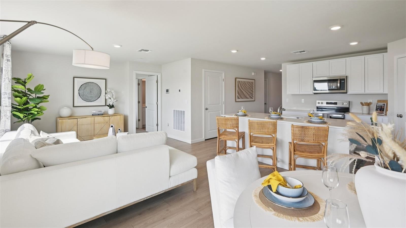 Image 6 of 47 For 1524 Powell Valley Drive