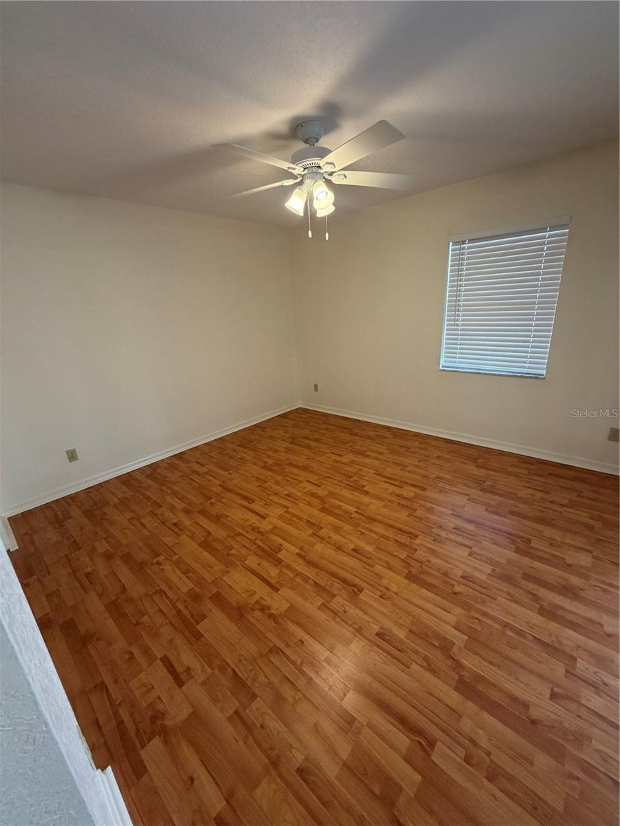 Image 18 of 21 For 1612 Blue Lake Circle