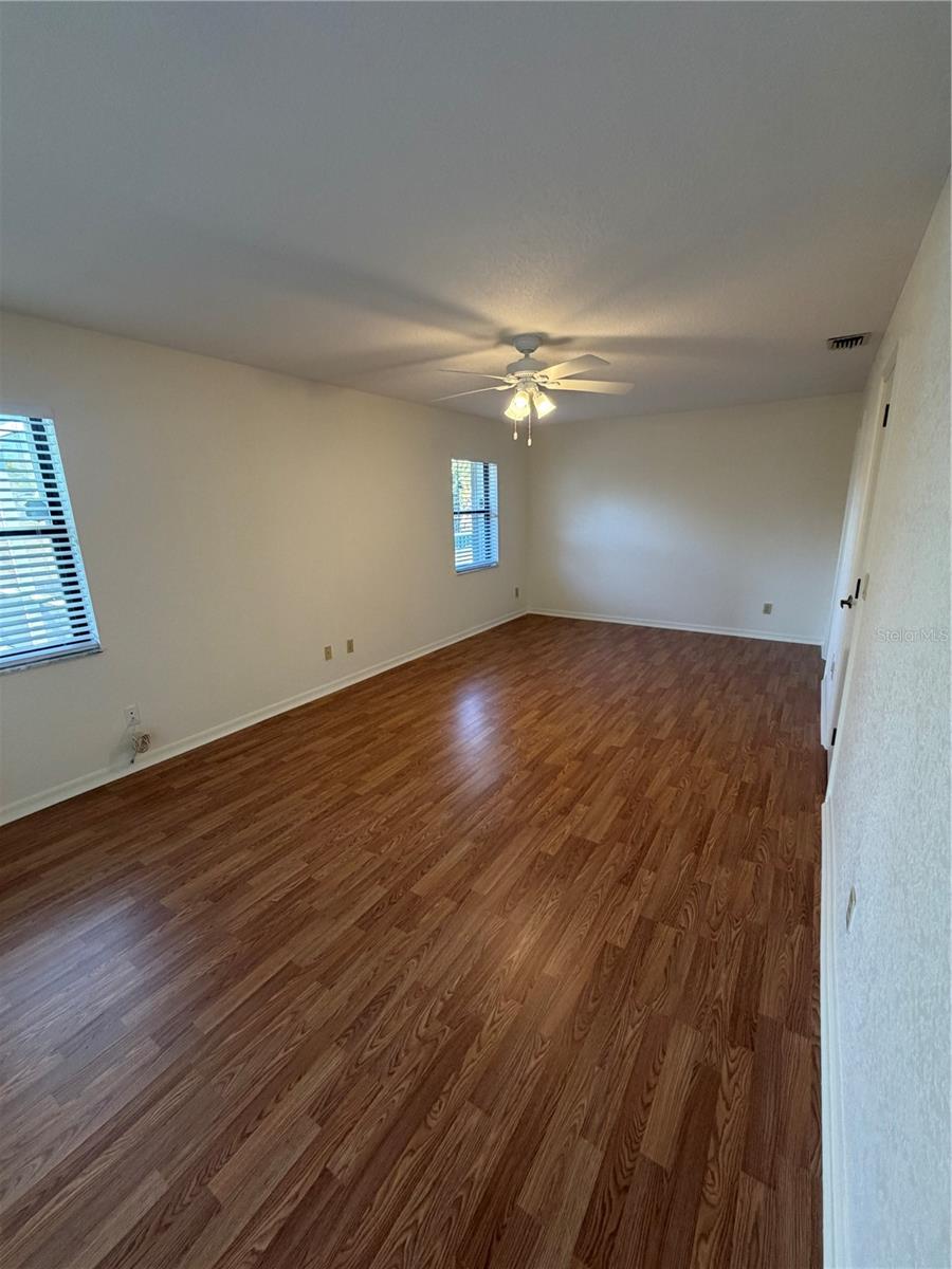 Image 9 of 21 For 1612 Blue Lake Circle