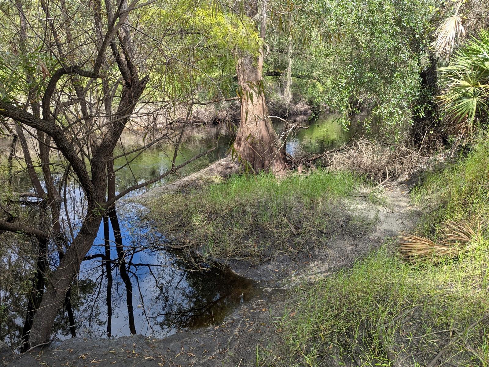 Image 11 of 18 For 7062 Crooked Creek