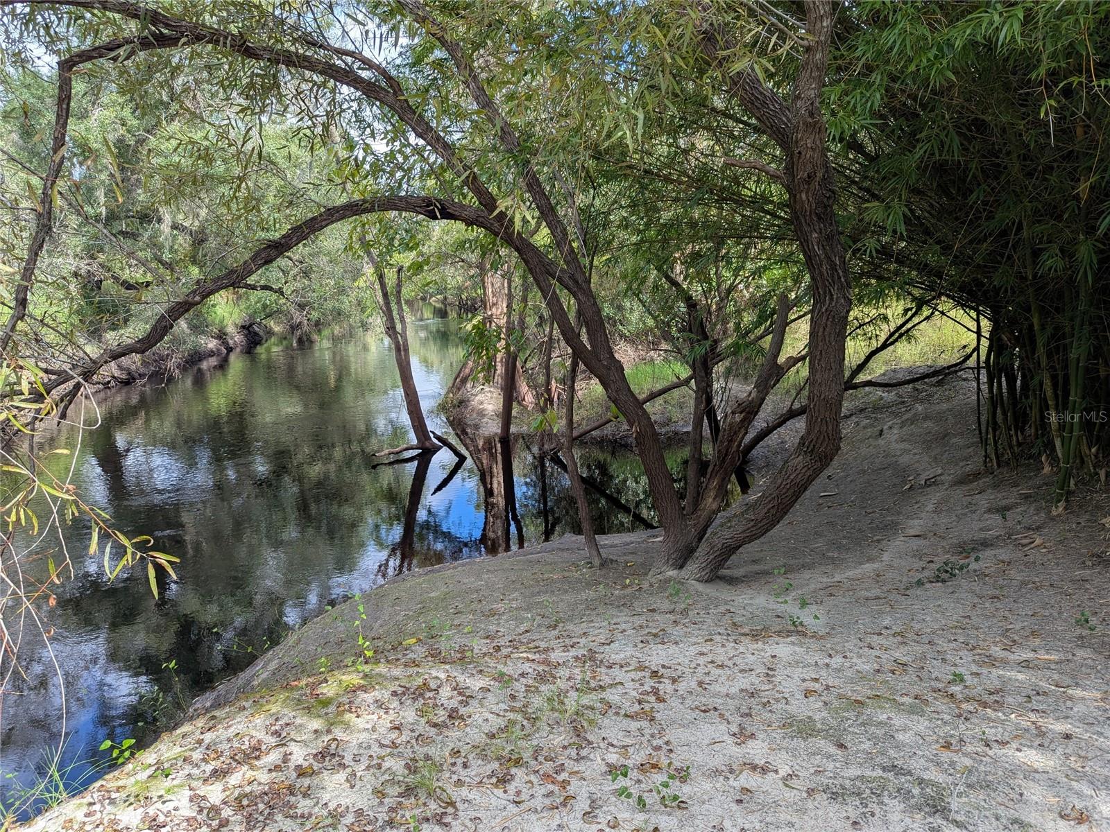 Image 3 of 18 For 7062 Crooked Creek