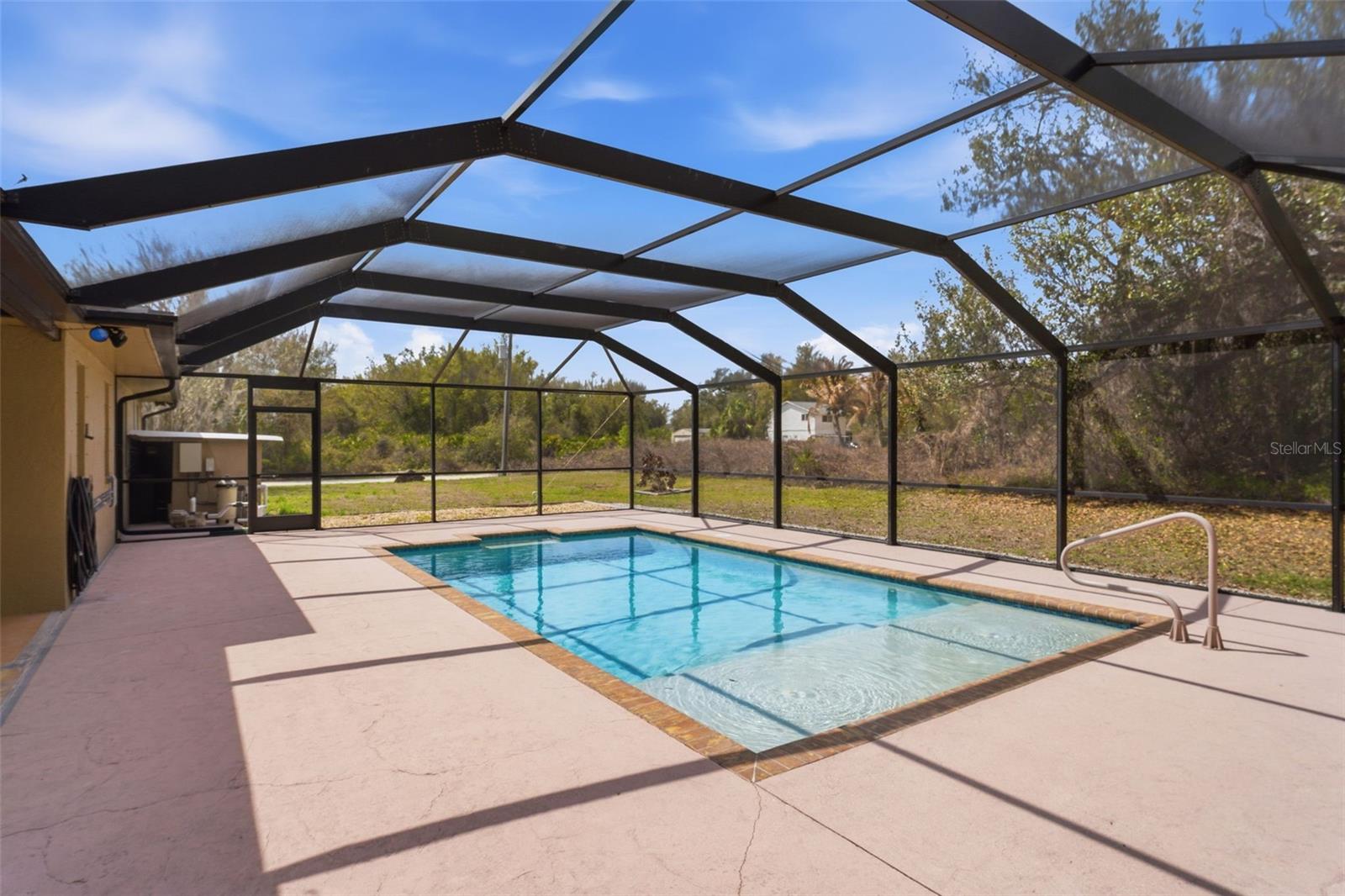 Image 22 of 25 For 27300 San Carlos Drive