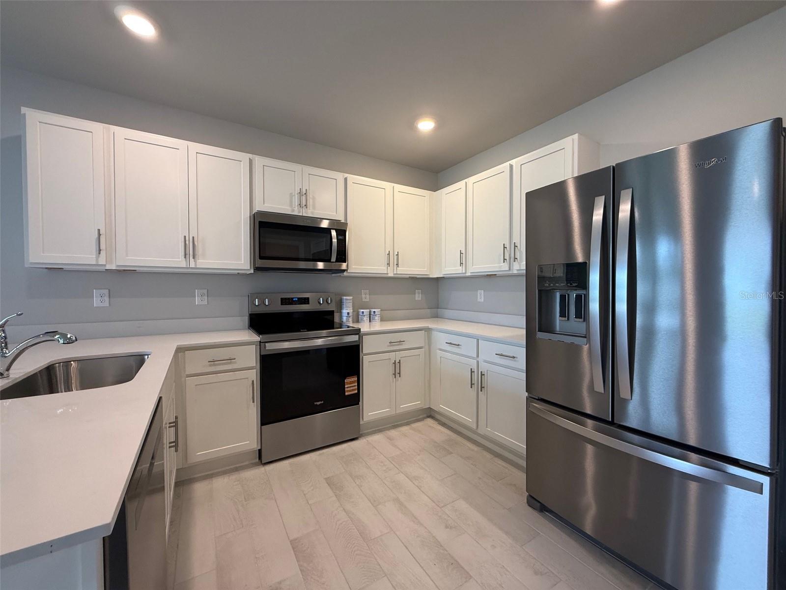 Image 8 of 27 For 9404 Sunbeam Circle