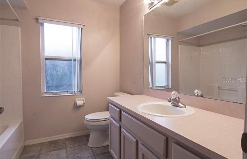 Image 11 of 13 For 6032 Magpie Drive