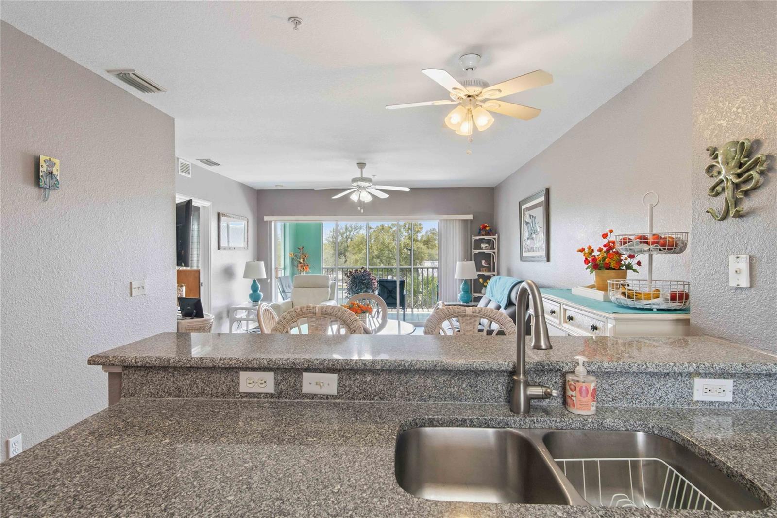 Image 19 of 54 For 19385 Water Oak Drive 304